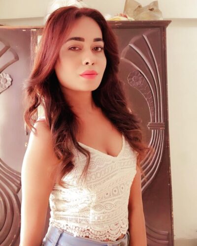 Everything About Size Matters 2 Actress Shikha Sinha- Relationships, Career, Bio, Boyfriends, Hot Images and Unknown Facts Revealed!